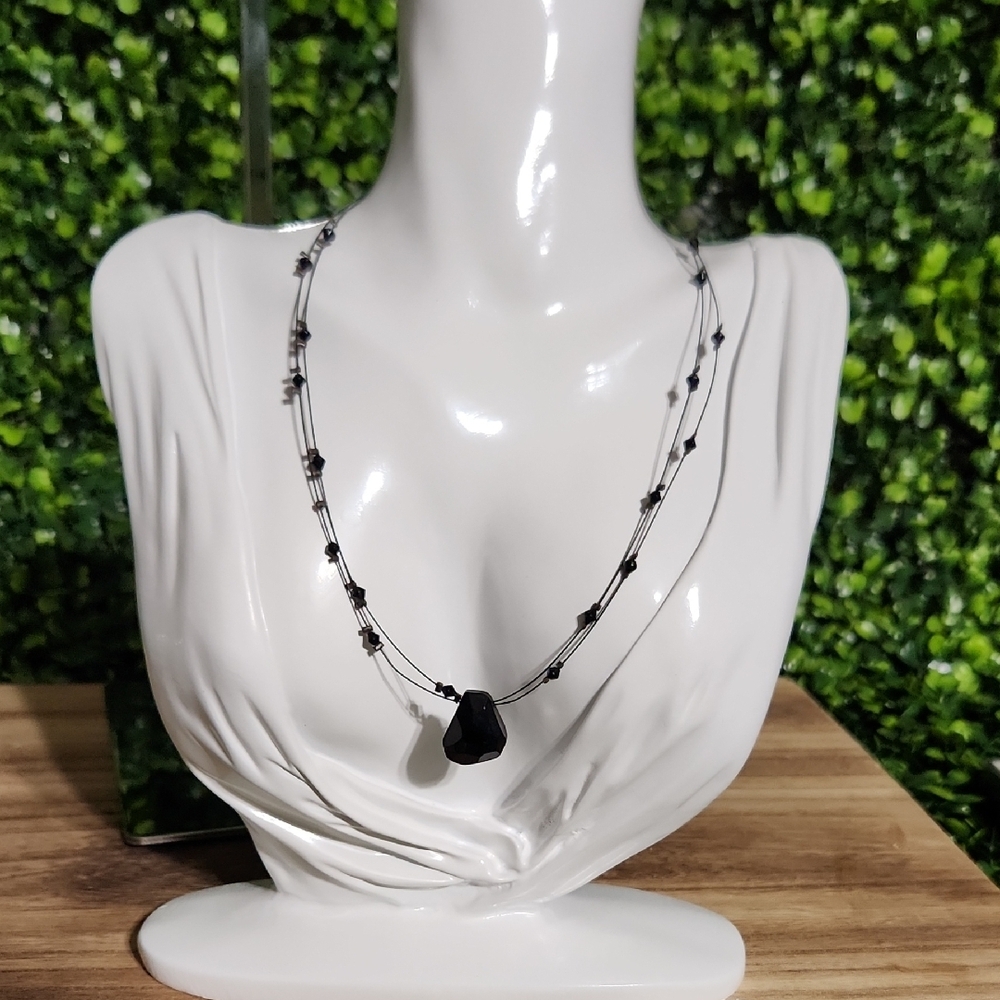 Elegant Black Beaded Necklace